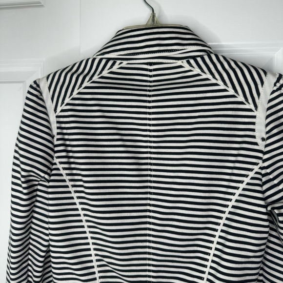 Women’s White & Black Stripped Dress Jacket Size 00 - Picture 8 of 14